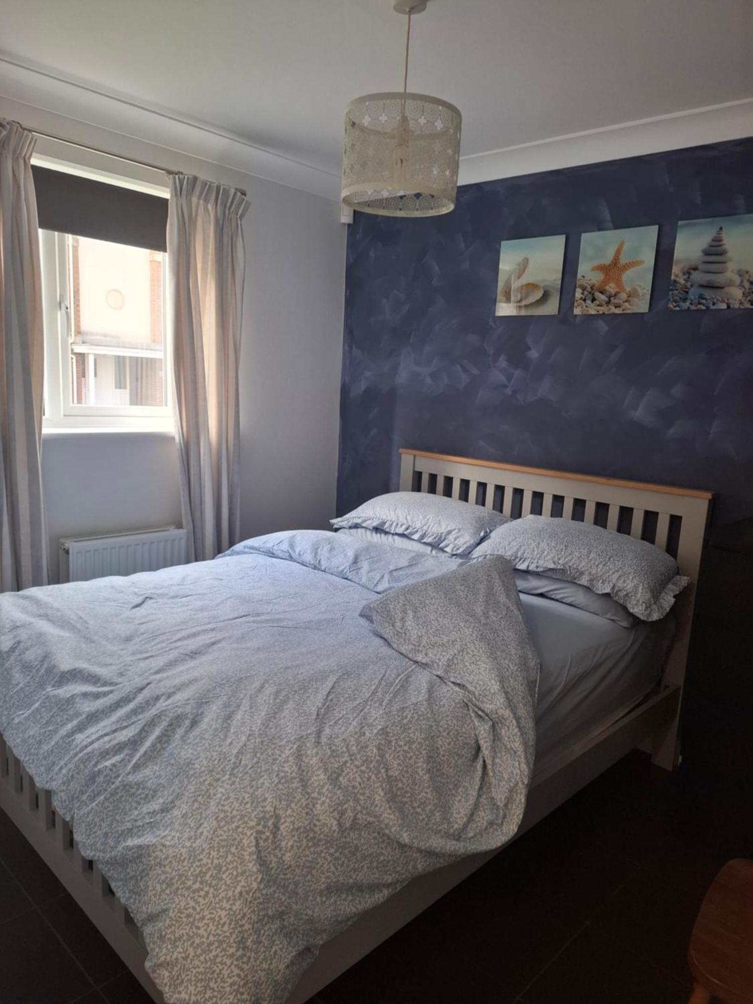 Driftmark Beachfront Location Aberavon Beach Sea Views Large Driveway Parking Private Site Fibre Optic Wi Fi Port Talbot Buitenkant foto